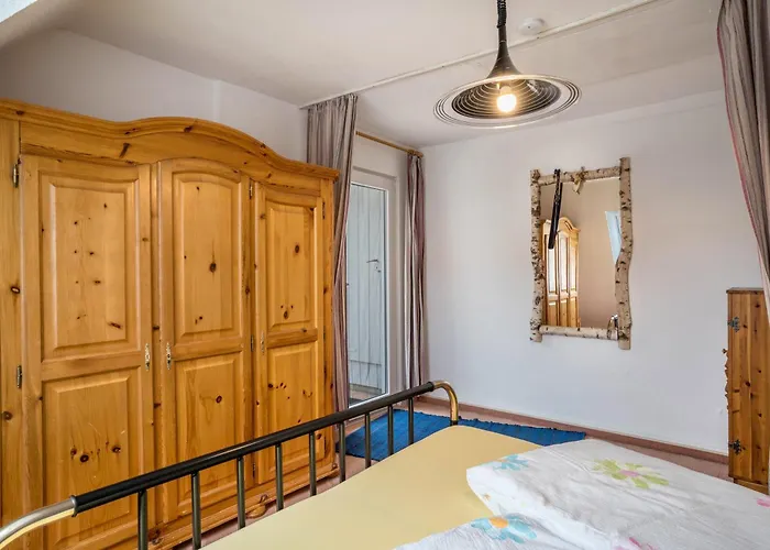 Lehmann Mit Blick Aufs Schloss Apartamento *